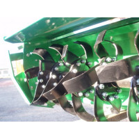 Rotavátor IGNH s hydraulickým posuvom