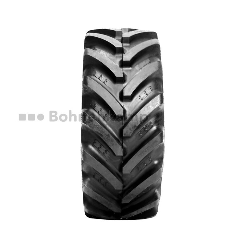 AST-REIFEN 320 / 65 R 16